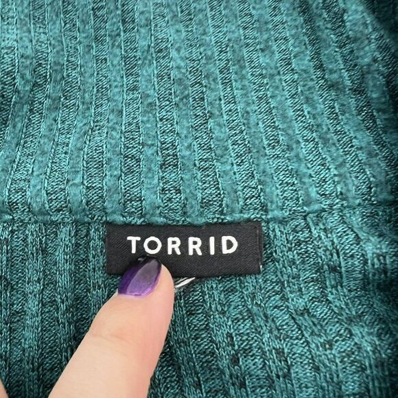 Torrid green ribbed pullover 1/4 zip sweater size 2X - Picture 3 of 4